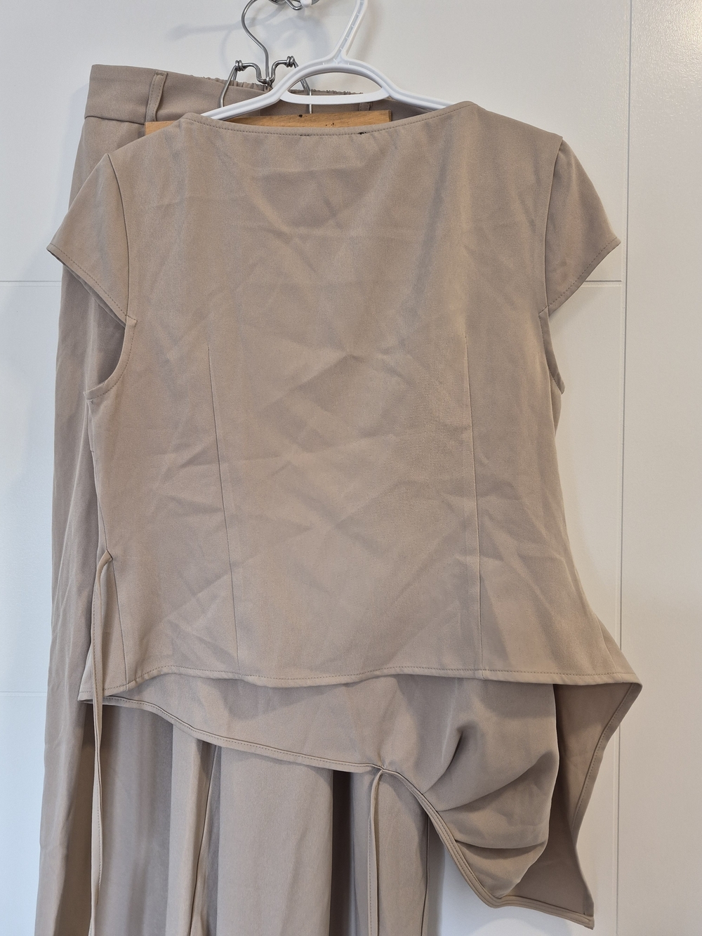 CIDER Taupe Set - Picture 5 of 11